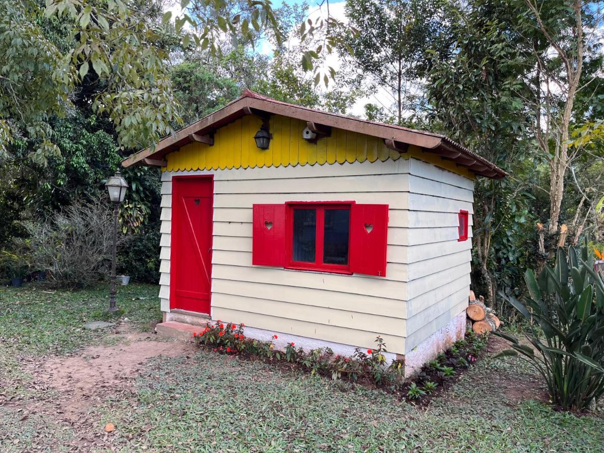 Pousada Granja Santa Barbara Correas Eksteriør billede